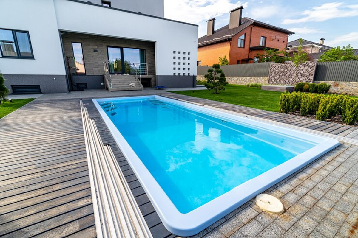 Comprendre la garantie décennale pour votre piscine
